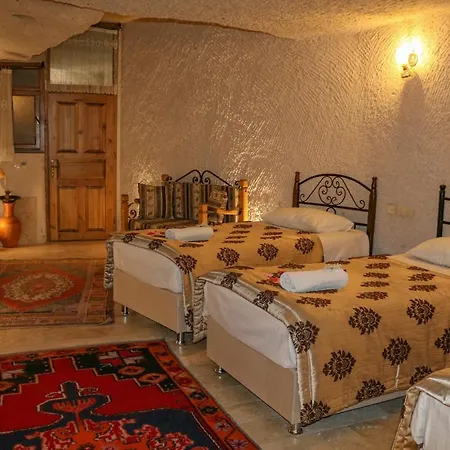 Melek Cave Гореме