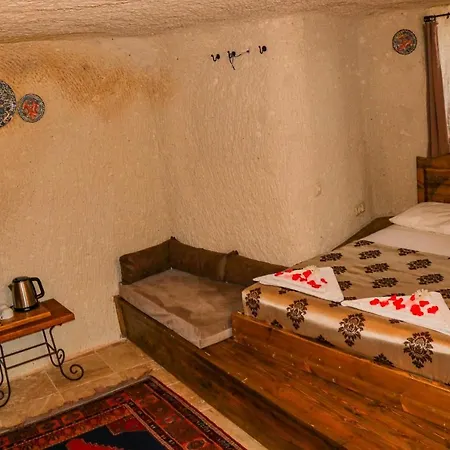 Melek Cave Inn Goreme