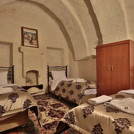 イン Melek Cave ギョレメ