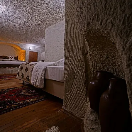 Melek Cave Inn