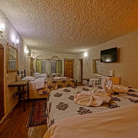 Melek Cave Inn