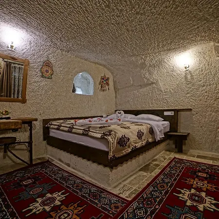 Melek Cave Inn