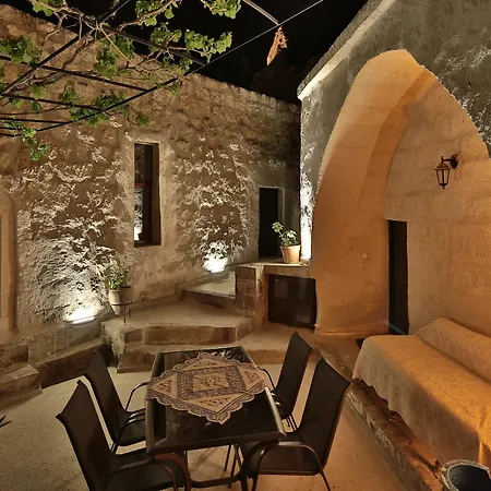 Melek Cave Inn