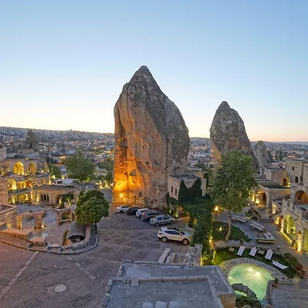 Melek Cave Inn 2*