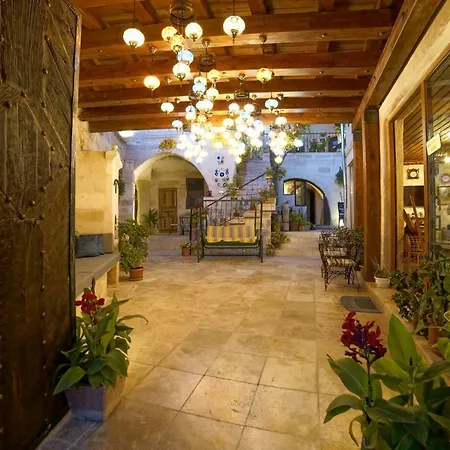 Inn Melek Cave