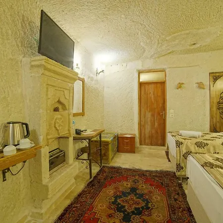 Melek Cave Inn 2*