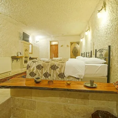 Melek Cave Гореме