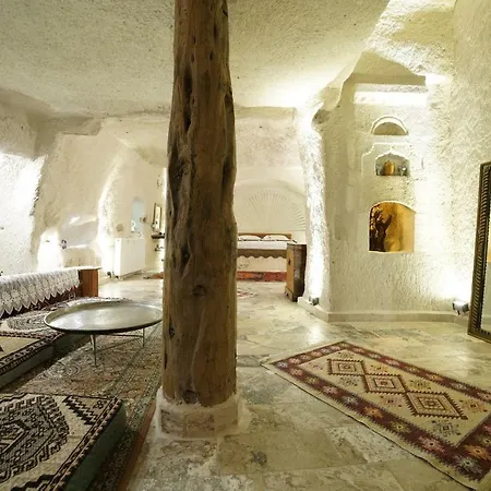 イン Melek Cave ギョレメ